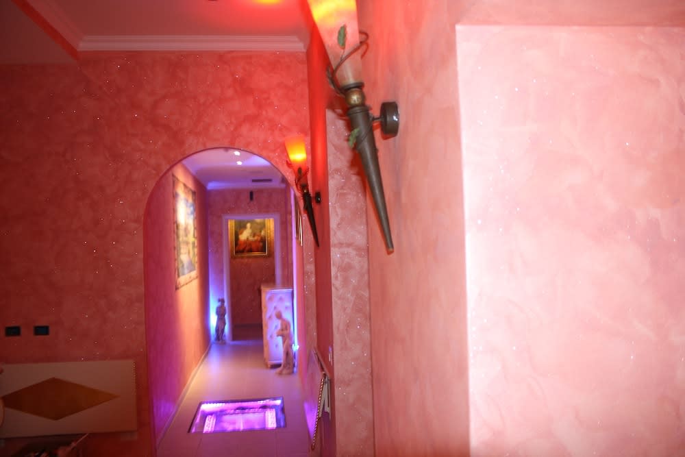 Pope's Suites 2
