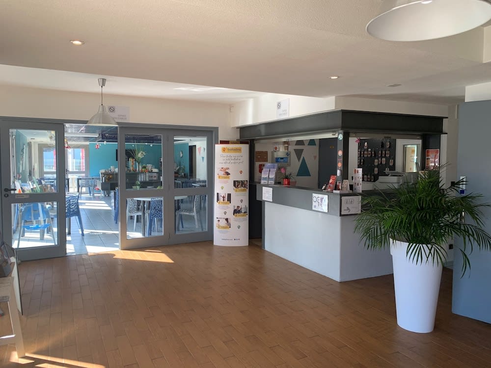 initial by balladins Tours Sud 5