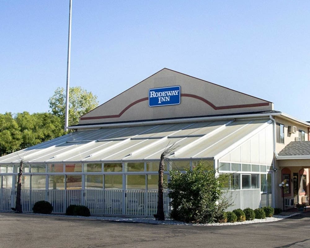Rodeway Inn Florence - Cincinnati South 1