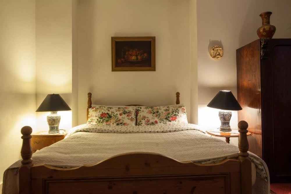 Dawson Place, Juliette's Bed and Breakfast 2