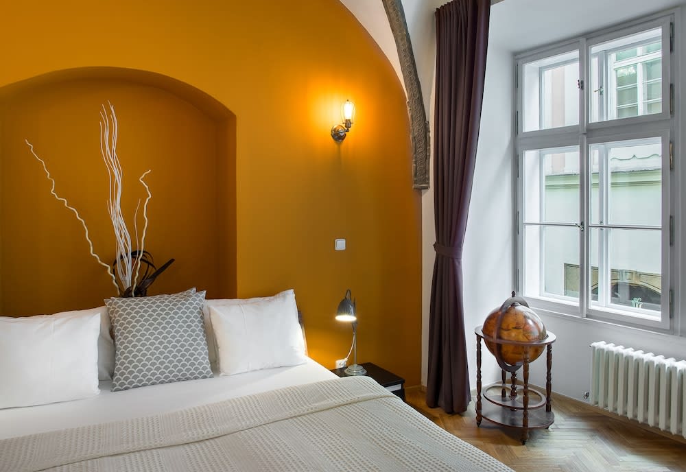 7 Tales Apartments by Adrez 5