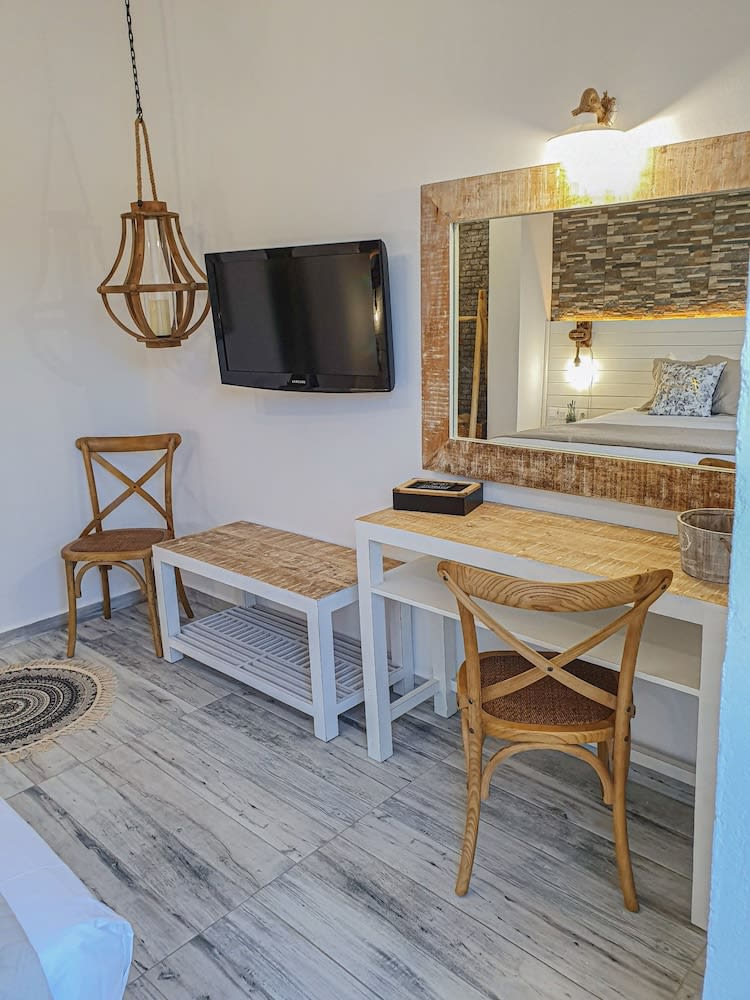 Rafael Hotel-Adults Only 4