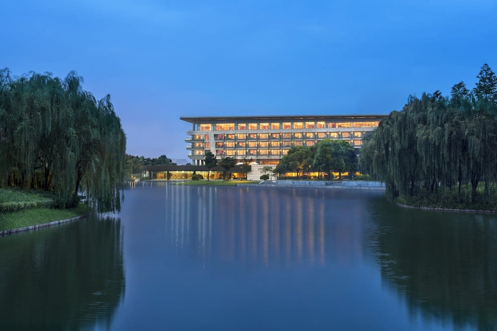 The Yuluxe Sheshan, Shanghai, A Tribute Portfolio Hotel 1