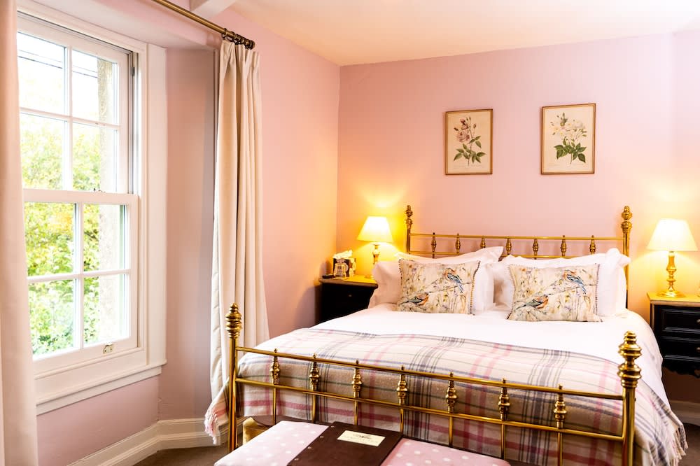 The Oakhill Inn 2