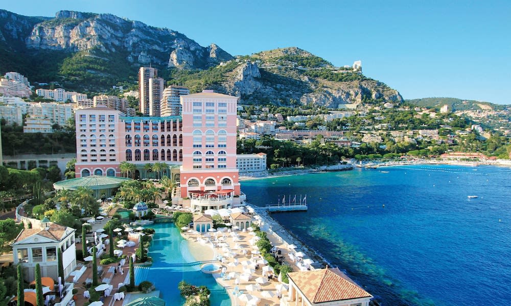 Monte-Carlo Bay Hotel & Resort 1