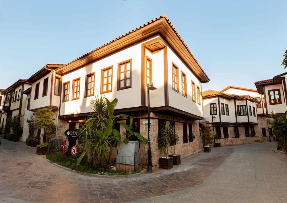 The Suite Apart Hotel 1