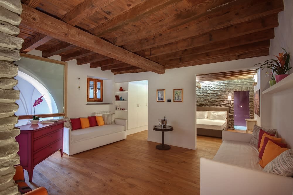 Residenza d'epoca Borgo Albizi 1