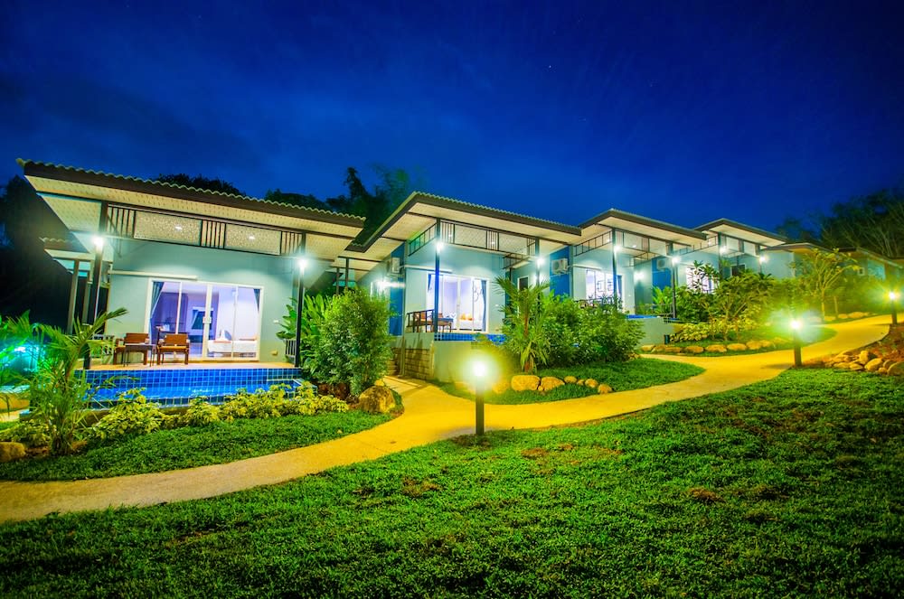 Chom Phu Resort Khaolak 1