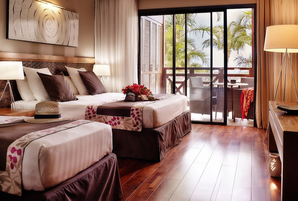 Iloha Seaview Hotel 4