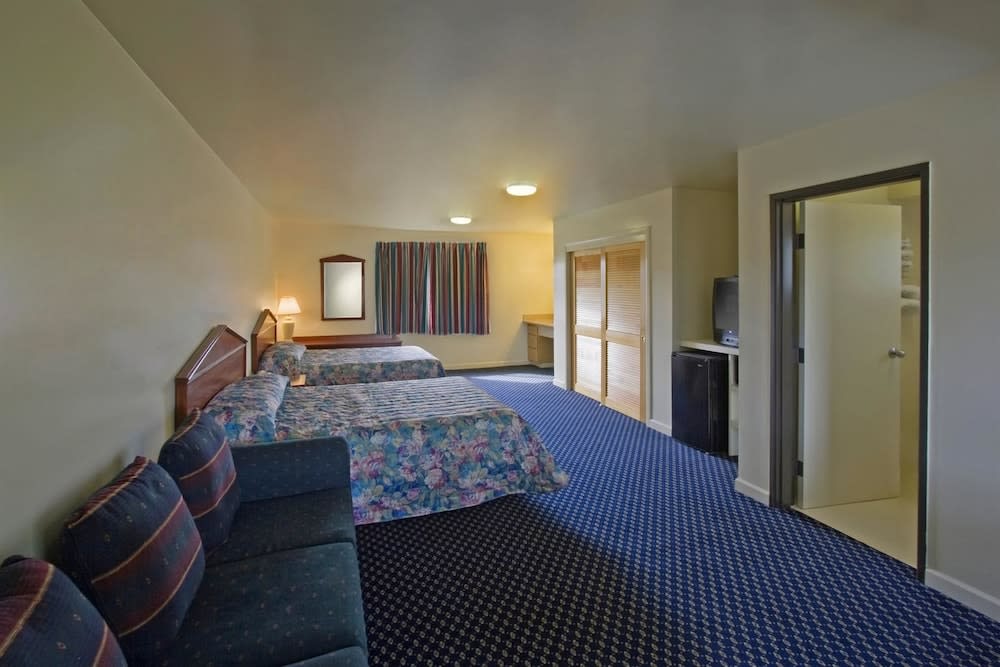 Americas Best Value Inn Oxnard-Port Hueneme 5