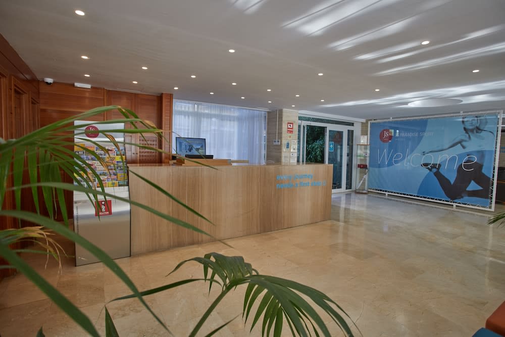 JS Paradise Sport - Adults Only 4