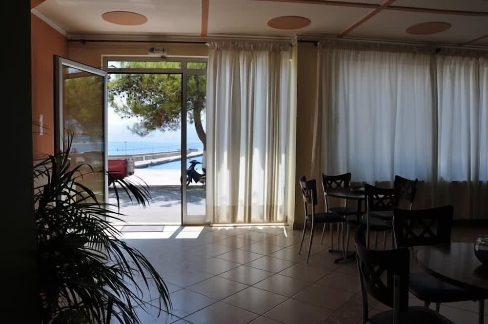 Nora Hotel 2