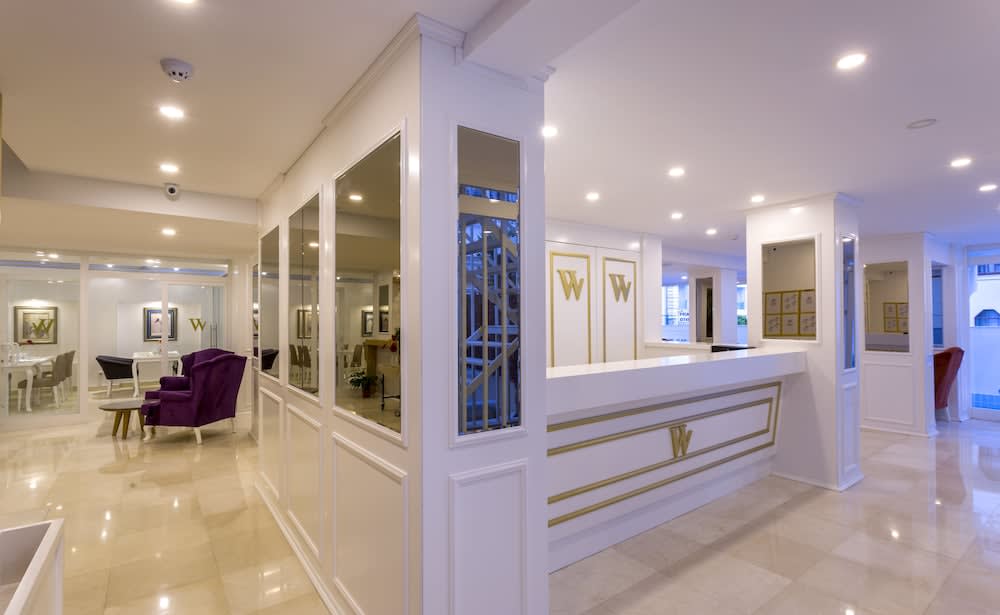 Wise Hotel & Spa - Adults Only 2