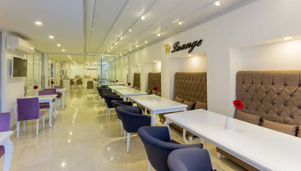 Wise Hotel & Spa - Adults Only 4