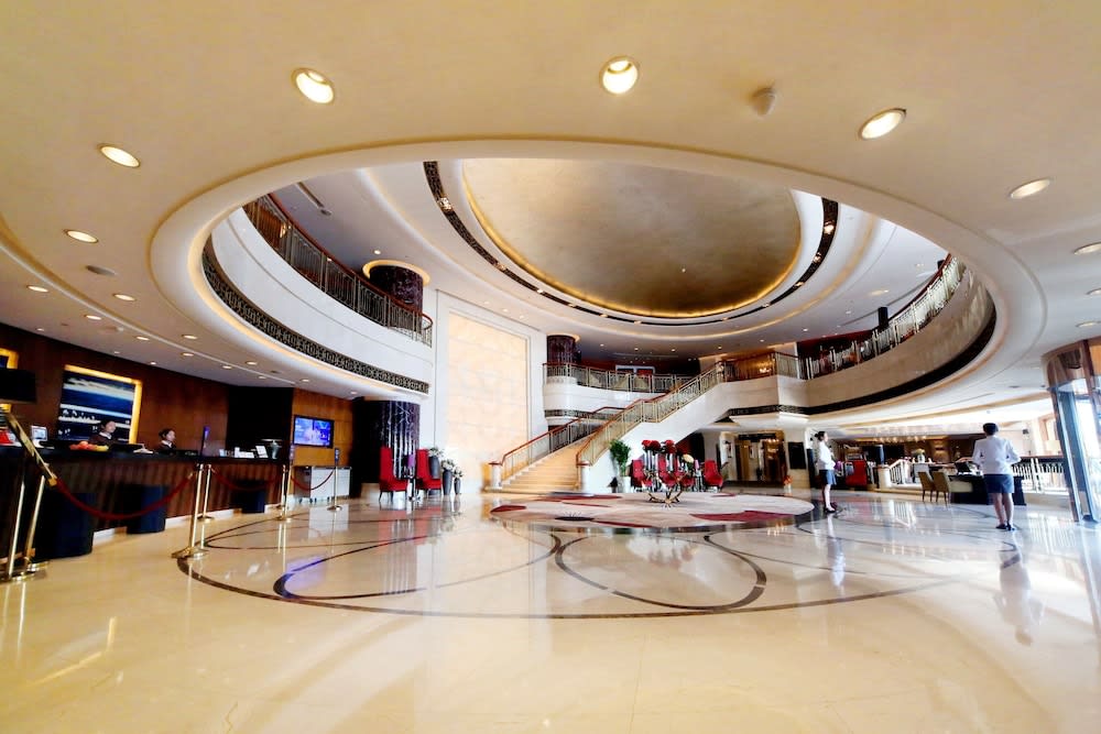 Qingdao Seaview Garden Hotel 2