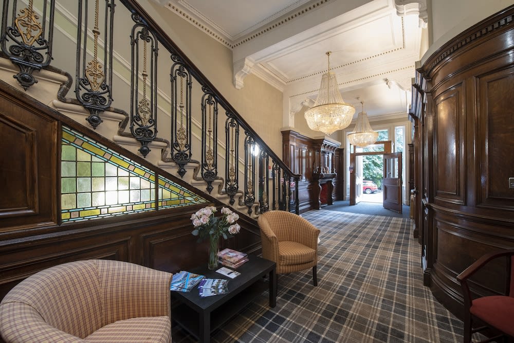 Grosvenor Suites 2