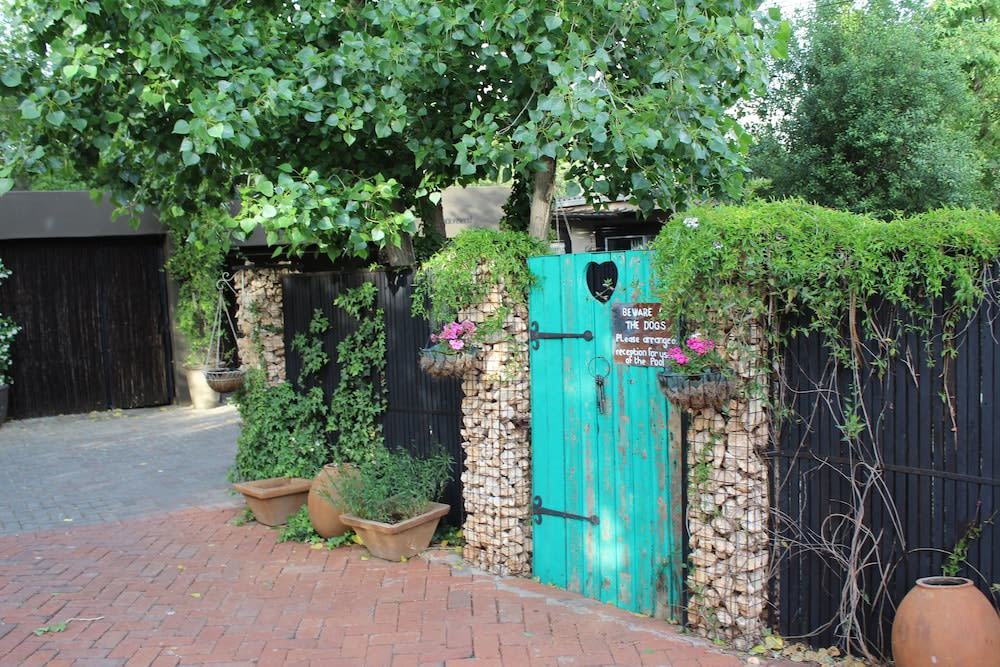 Cottonwood Guesthouse 1