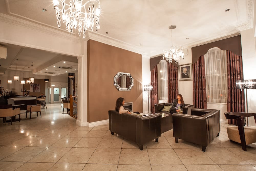 New Continental Hotel; Sure Hotel Collection by Best Western 2