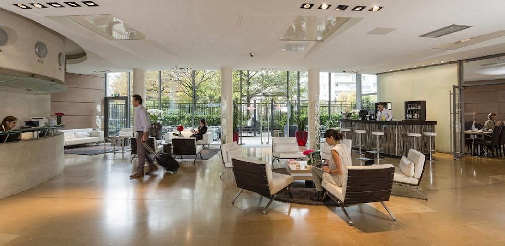 Residhome Courbevoie La Défense 2