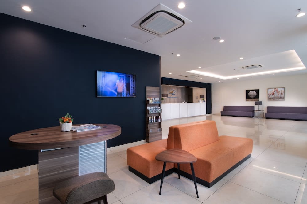 One Pacific Hotel and Serviced Apartments 1
