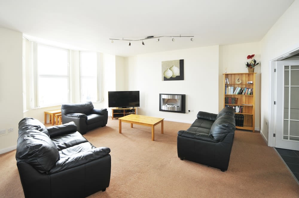 Cunard Apartments 1