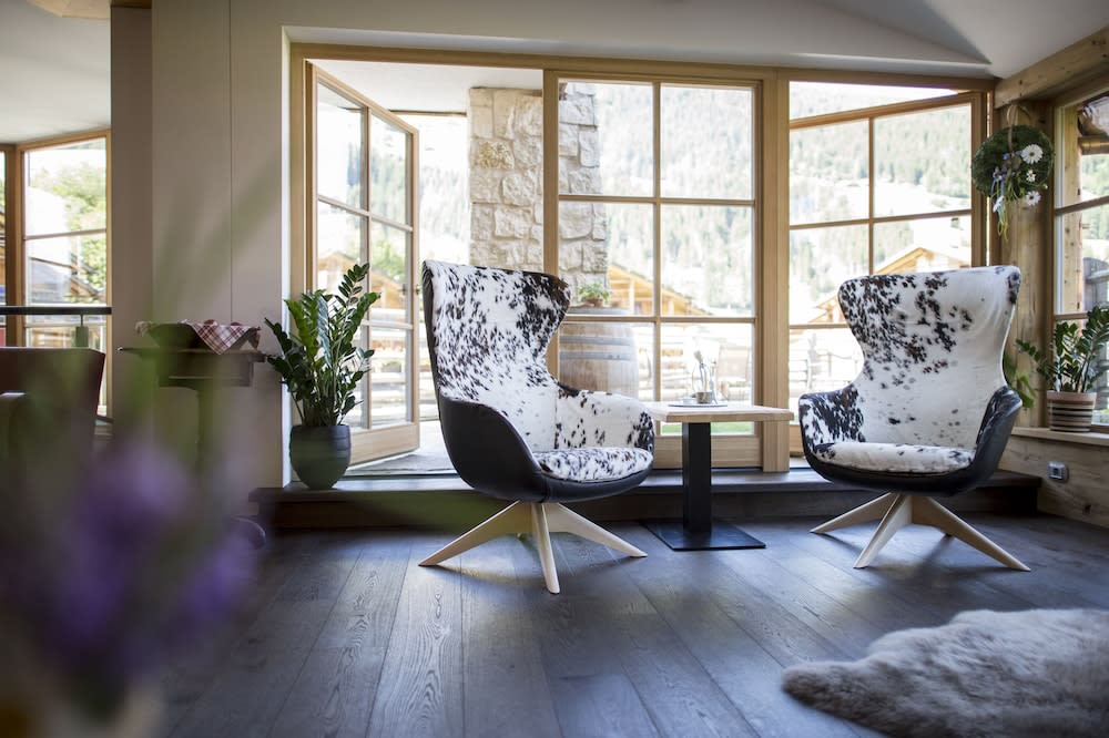 Post Alpina - Family Mountain Chalets 2