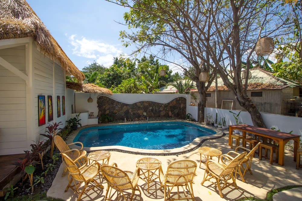 Gili Breeze Tropical Bungalows 1