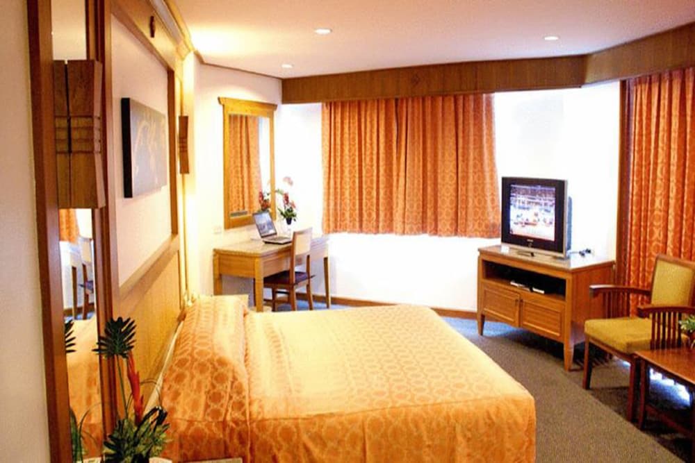 Royal Twins Palace Hotel 1