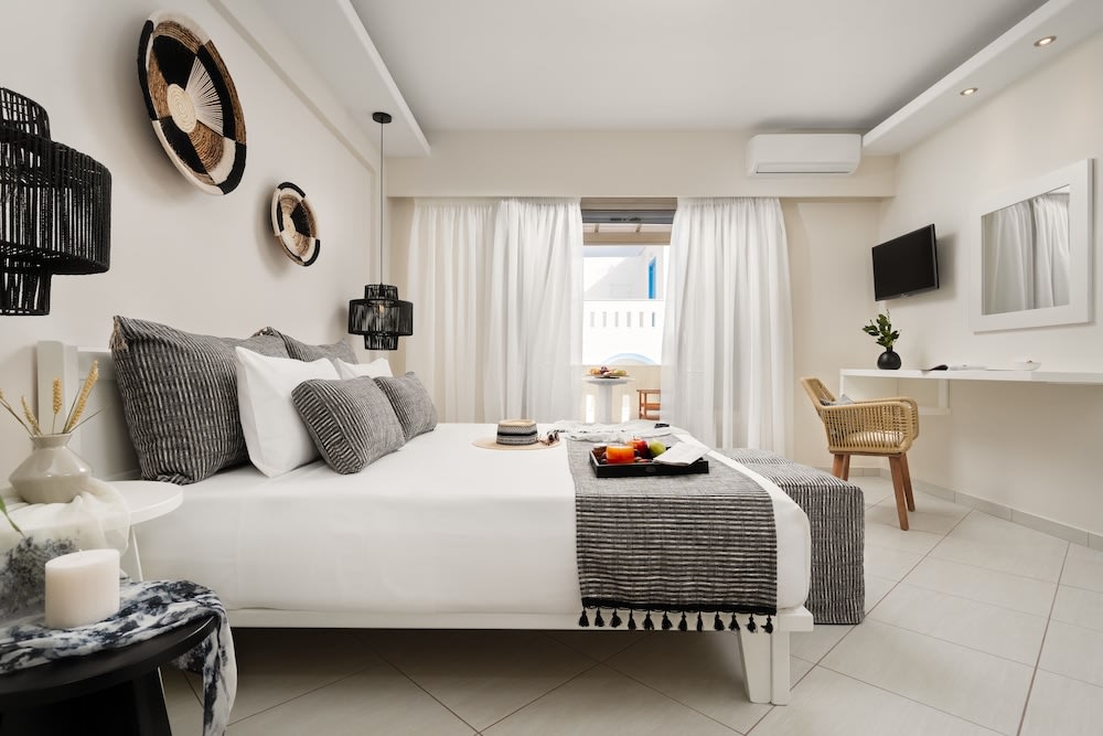 Ormos Holiday Studios 1