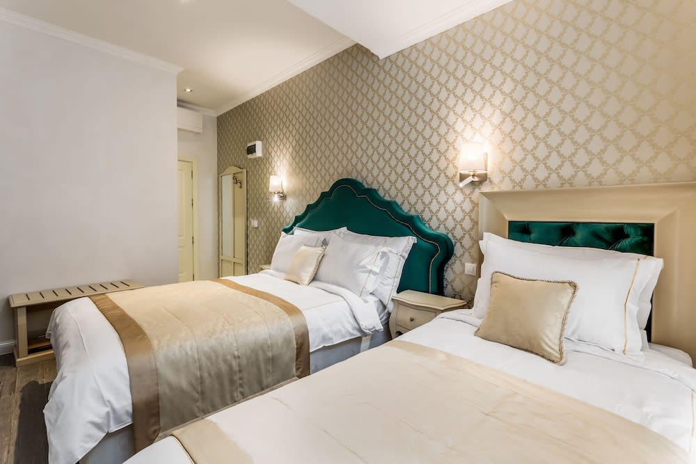 Old Town Boutique Hotel 1