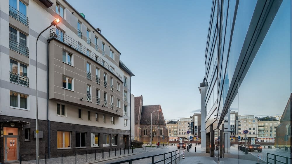 Absynt Apart Wierzbowa 1