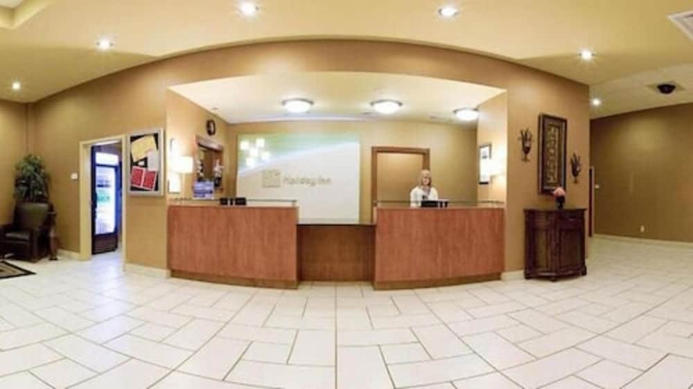 Holiday Inn BATESVILLE by IHG 2
