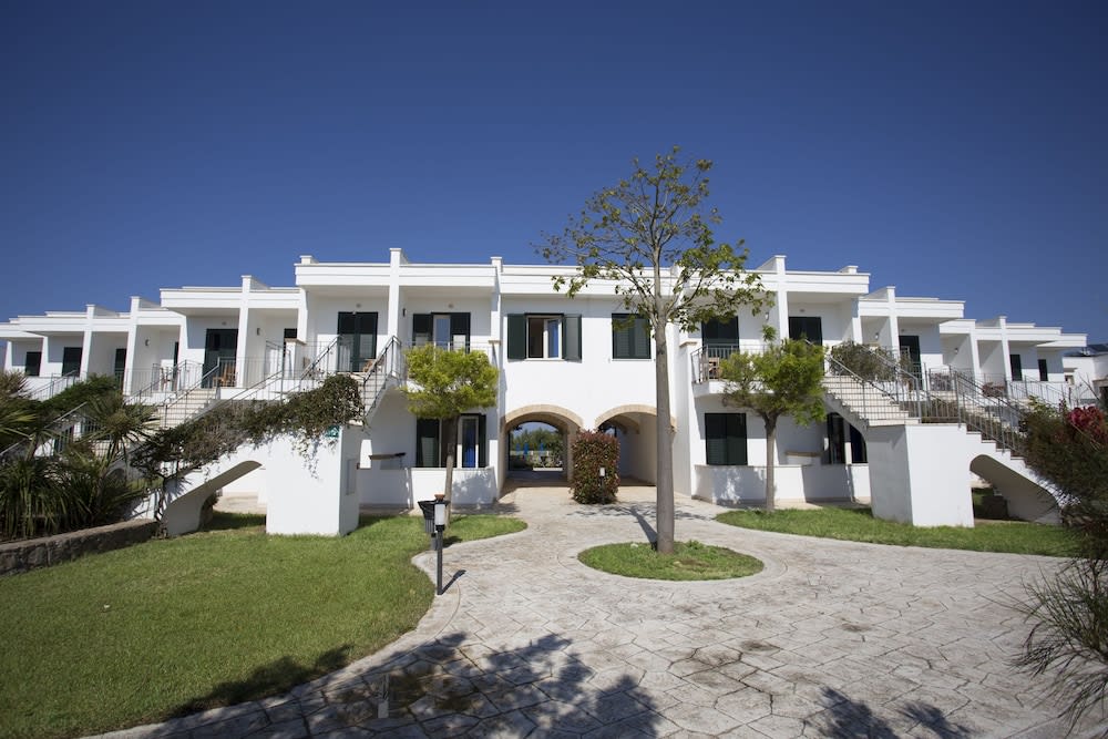 Hotel Resort Portoselvaggio 1