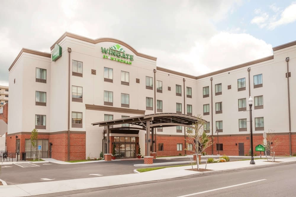 Wingate by Wyndham Altoona Downtown/Medical Center 1