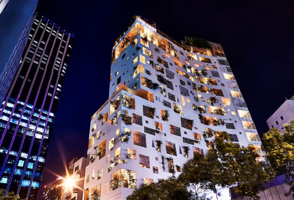 The Myst Dong Khoi 1