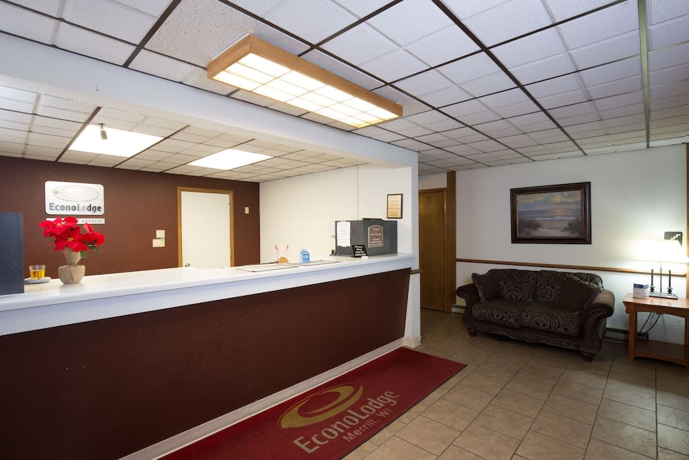 Travelodge by Wyndham Merrill 3