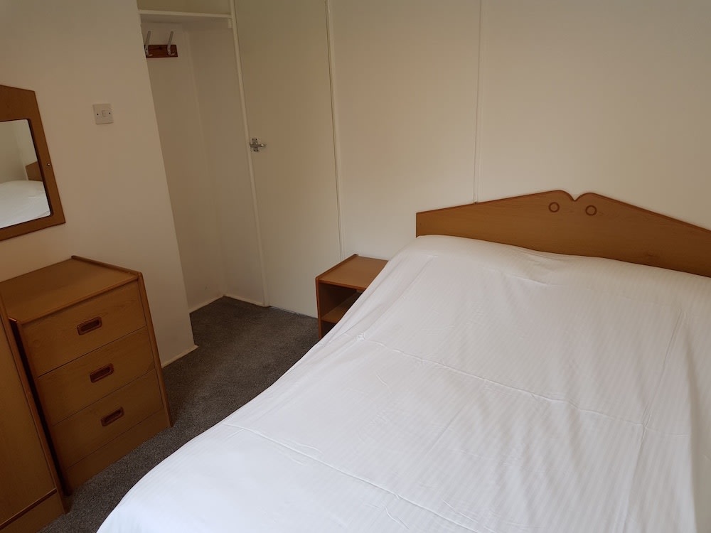 Combe Martin Beach Holiday Park 2