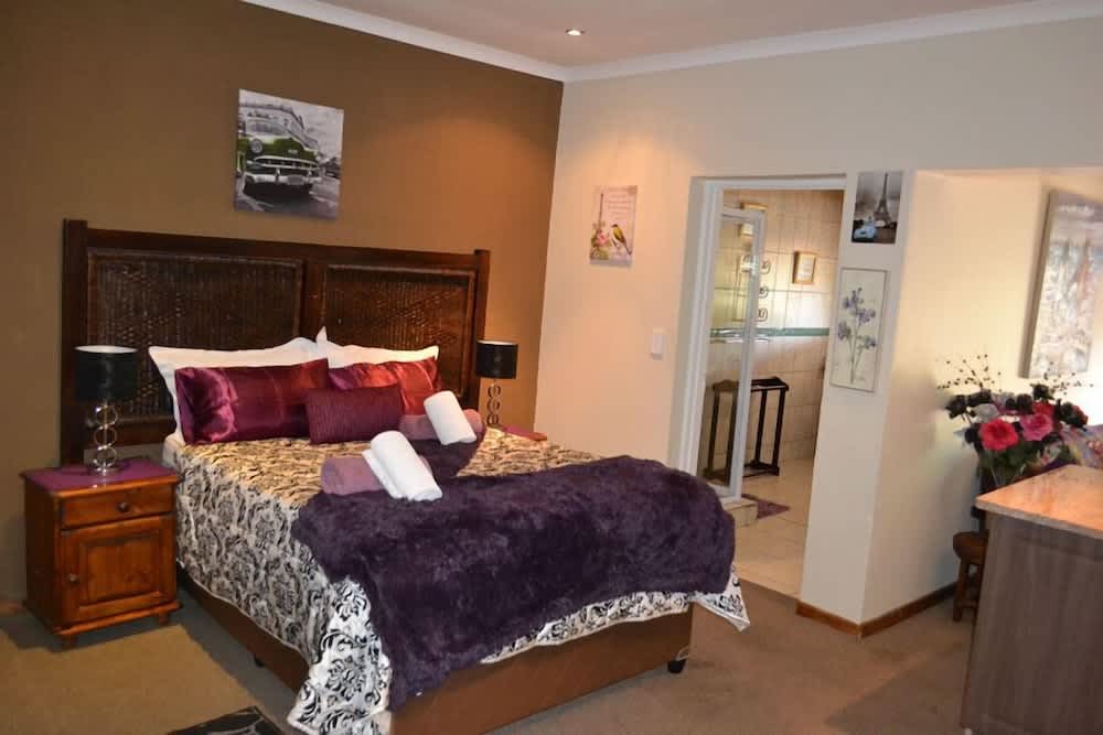 Ikhanda Guesthouse 1