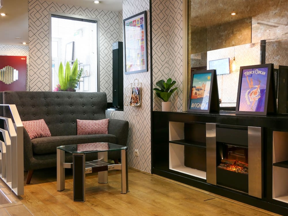 Hôtel de France Quartier Latin 3