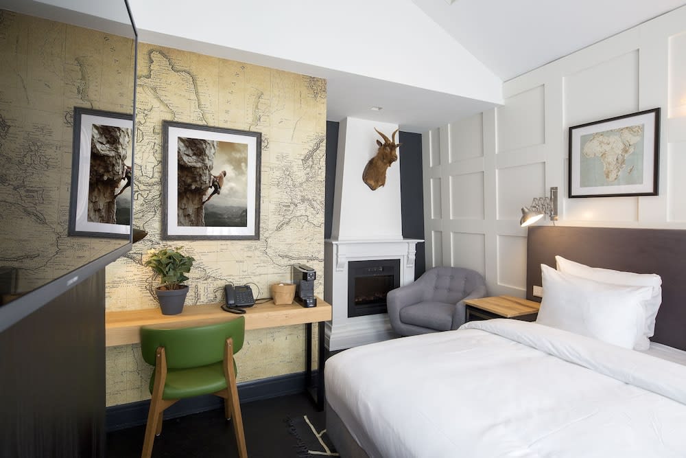 The Highland House 4