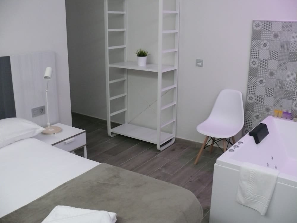 Hostal Cama del Mar 5