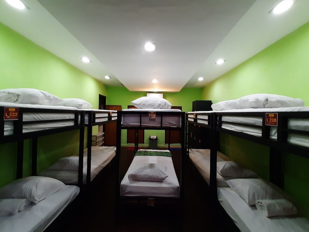 The Legian 777 Guest House 1