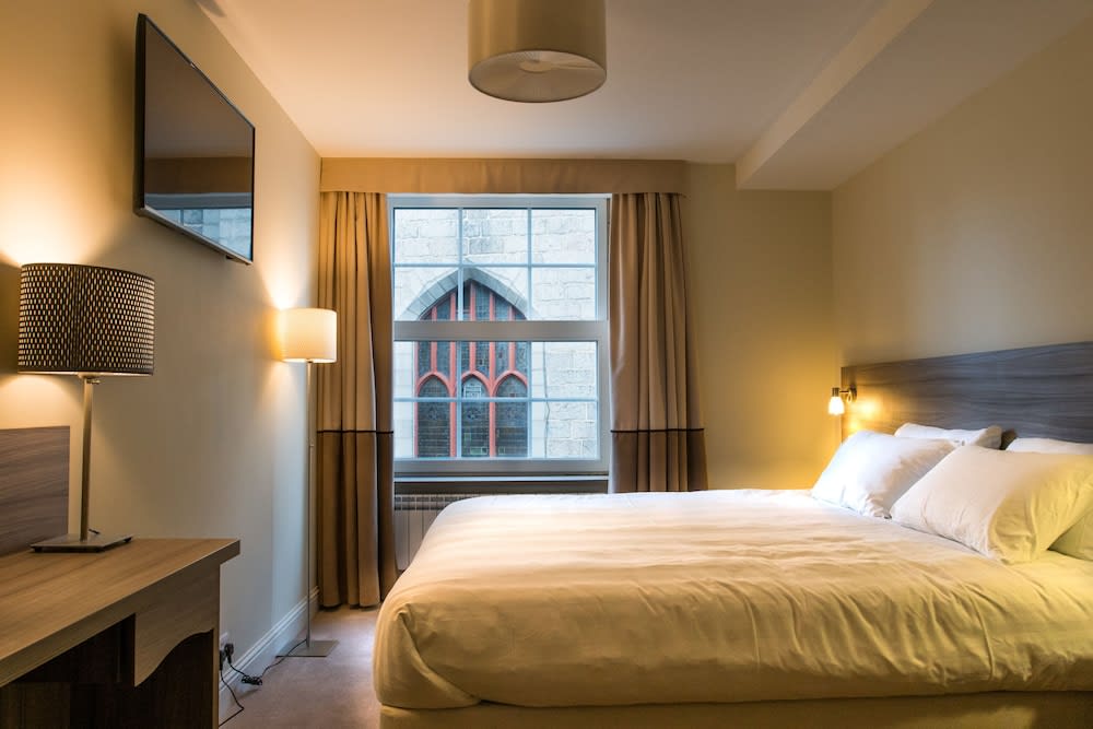 The Coffee House Hotel 1