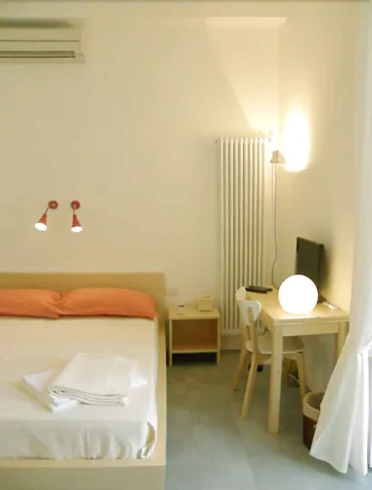 Il Sampietrino dei Cavalleggeri B&B 4