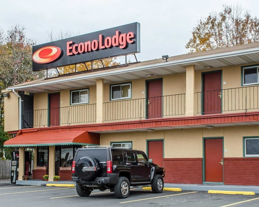 Econo Lodge Frackville 1