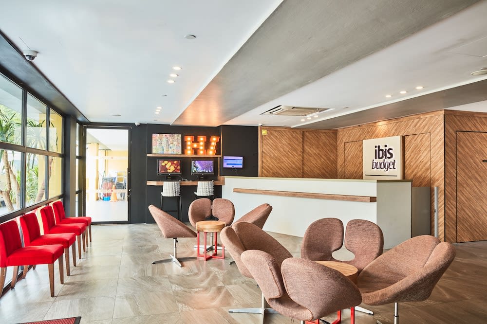ibis budget Singapore Pearl 2