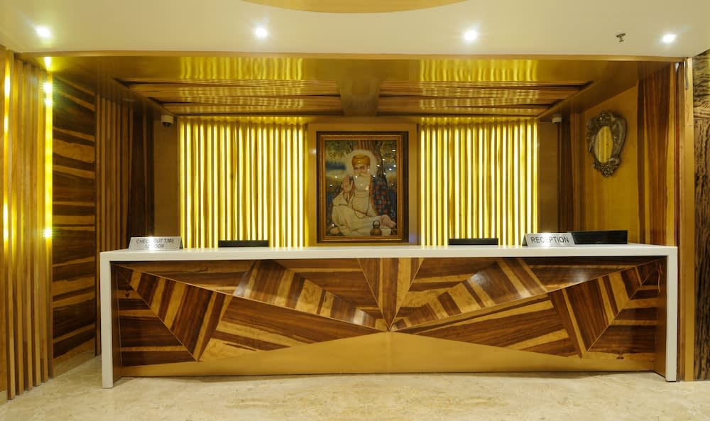 The Gold Regency - 02 Mins from New Delhi Railway Station 2