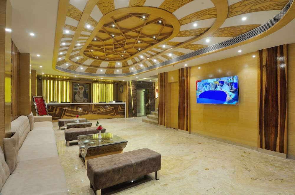 The Gold Regency - 02 Mins from New Delhi Railway Station 4