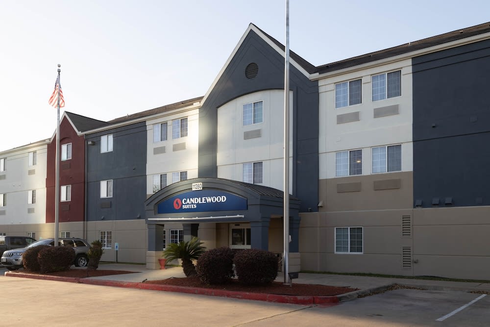 Candlewood Suites HOUSTON WESTCHASE - WESTHEIMER by IHG 1