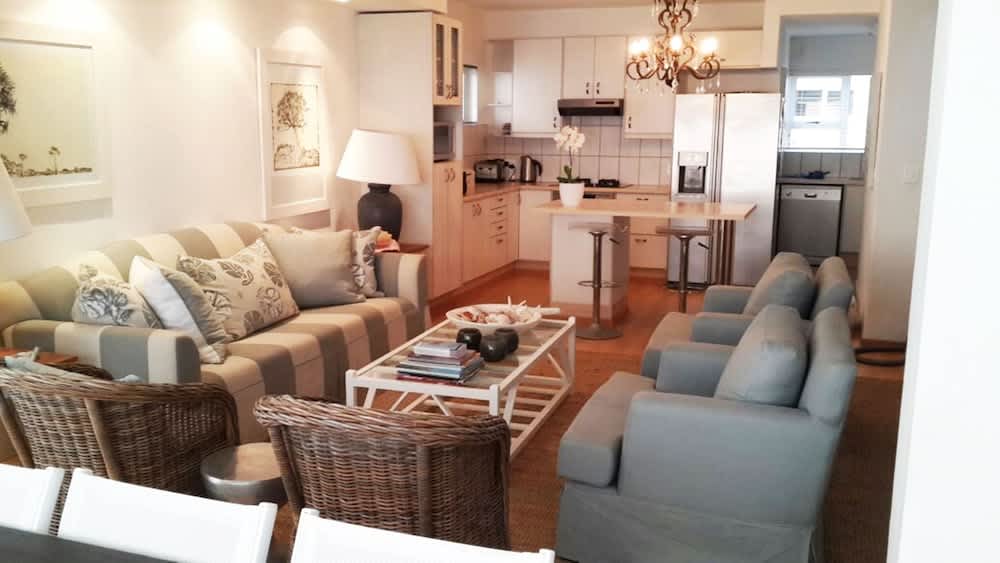Waterfront Apartment C3 1